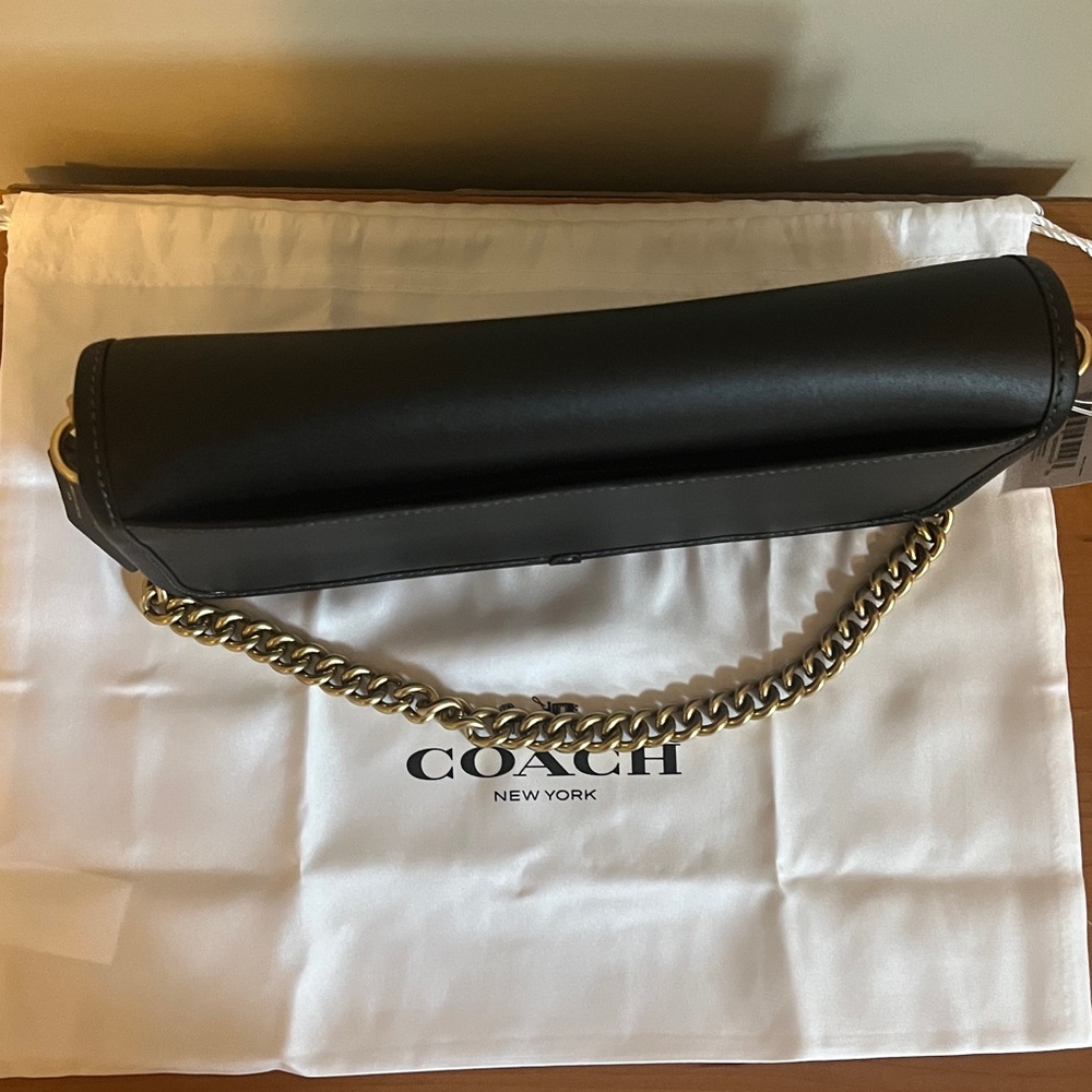 Coach Re-released Dinky Bag in Black - Picture 6 of 13